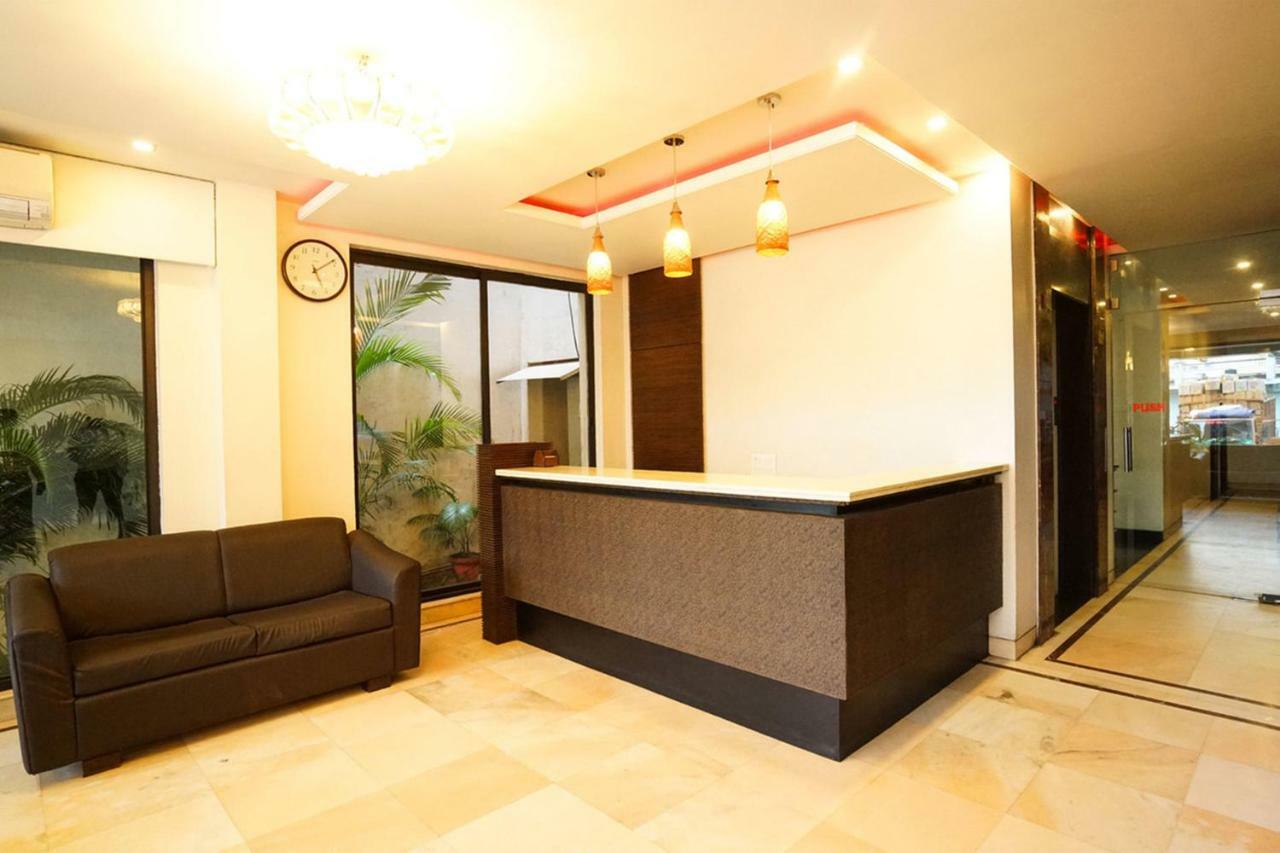 Hotel Aarya Inn Rāipur Esterno foto