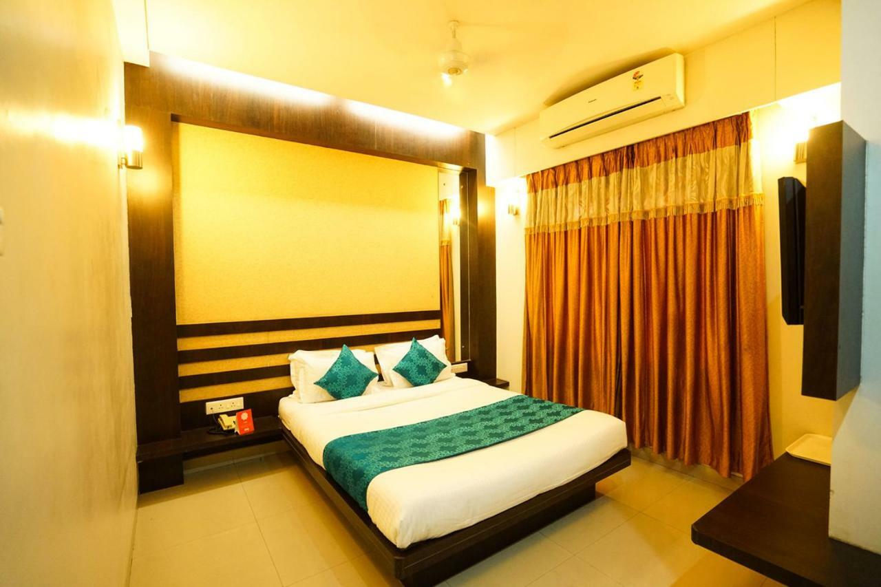 Hotel Aarya Inn Rāipur Esterno foto